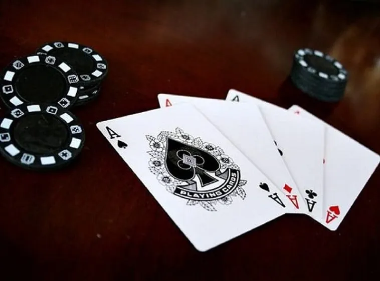 Cách Chơi Sắc Tê Nhà Cái Blue88 Thắng Đậm Mỗi Ván Bài 2 Cách Chơi Sắc Tê Nhà Cái Blue88 Thắng Đậm Mỗi Ván Bài